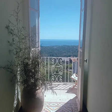 D'hote A Caserella, Maison De Village Renovee Avec Vue Sur