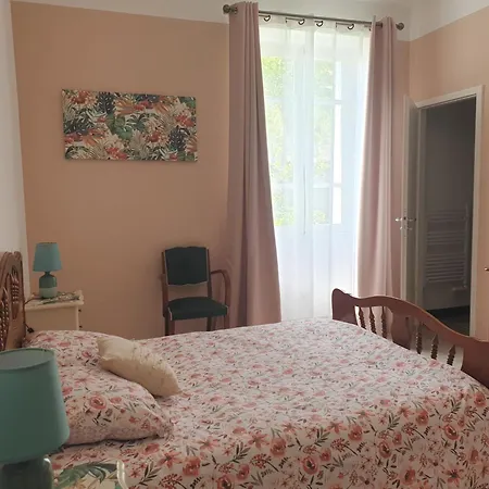 Frühstückspension D'hote A Caserella, Maison De Village Renovee Avec Vue Sur 3*