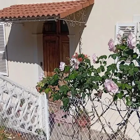 D'hote A Caserella, Maison De Village Renovee Avec Vue Sur فندق مبيت وإفطار 3*