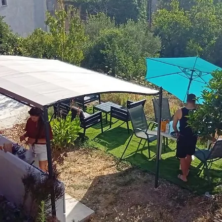 Frühstückspension D'hote A Caserella, Maison De Village Renovee Avec Vue Sur