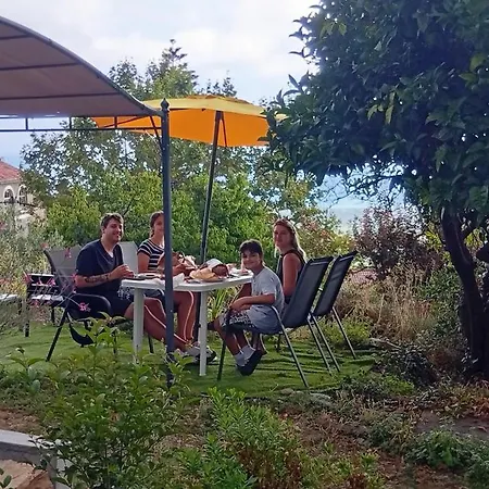 D'hote A Caserella, Maison De Village Renovee Avec Vue Sur