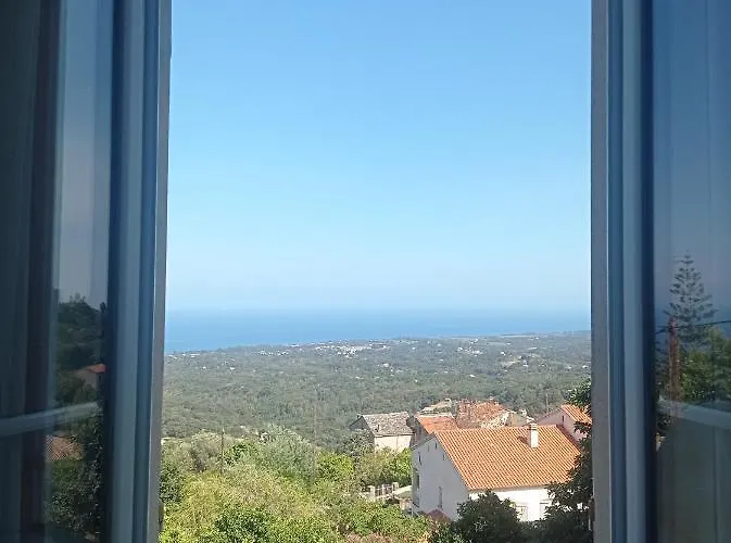 D'hote A Caserella, Maison De Village Renovee Avec Vue Sur Valle-di-Campoloro