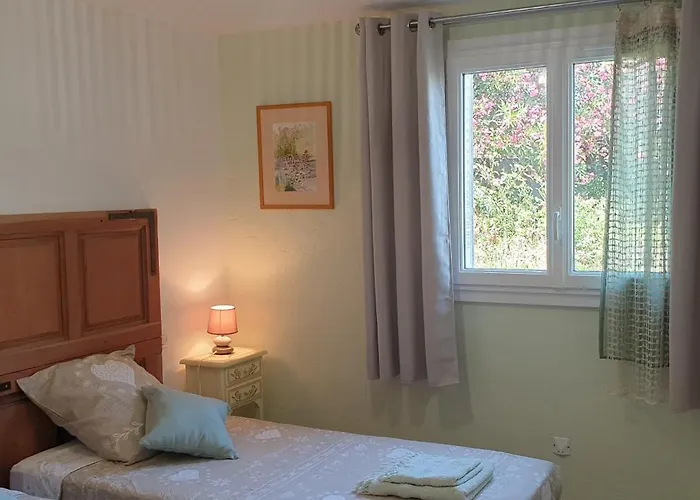 住宿加早餐酒店 D'hote A Caserella, Maison De Village Renovee Avec Vue Sur Valle-di-Campoloro