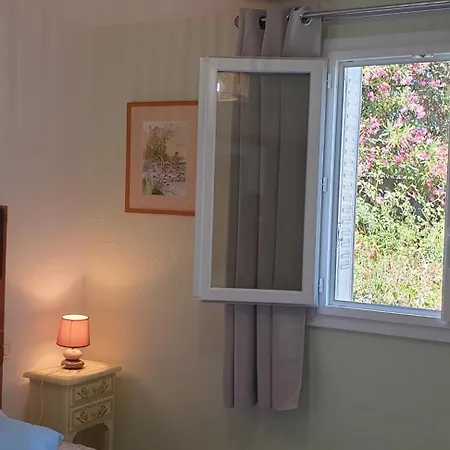 D'hote A Caserella, Maison De Village Renovee Avec Vue Sur