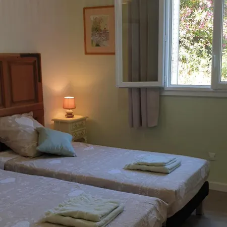 Bed & Breakfast D'hote A Caserella, Maison De Village Renovee Avec Vue Sur