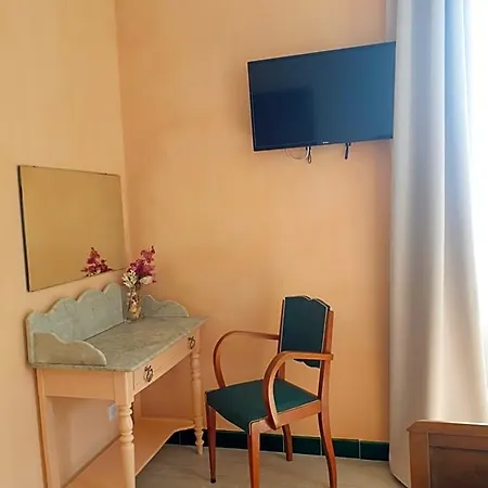 Bed & Breakfast D'hote A Caserella, Maison De Village Renovee Avec Vue Sur 3*
