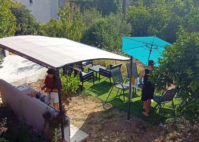 Bed & Breakfast D'hote A Caserella, Maison De Village Renovee Avec Vue Sur